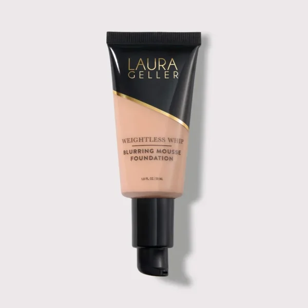 Weightless Whip Blurring Mousse Foundation